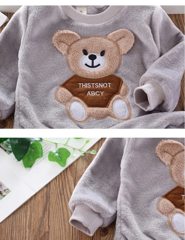 Neue Winter Baby Mädchen Jungen Homewear Sets Herbst Mode Flanell Fleece Kleidung Kinder Cartoon Bär Nachtwäsche Kinder Pyjamas