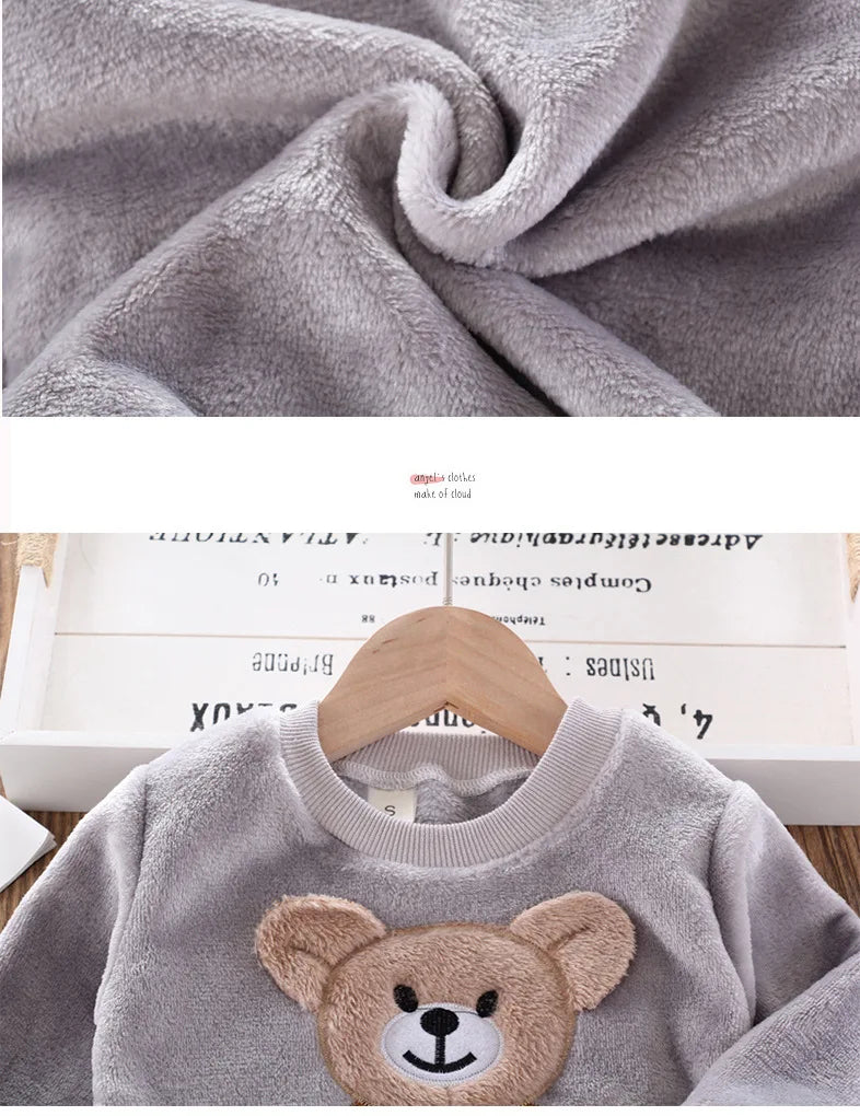 Neue Winter Baby Mädchen Jungen Homewear Sets Herbst Mode Flanell Fleece Kleidung Kinder Cartoon Bär Nachtwäsche Kinder Pyjamas