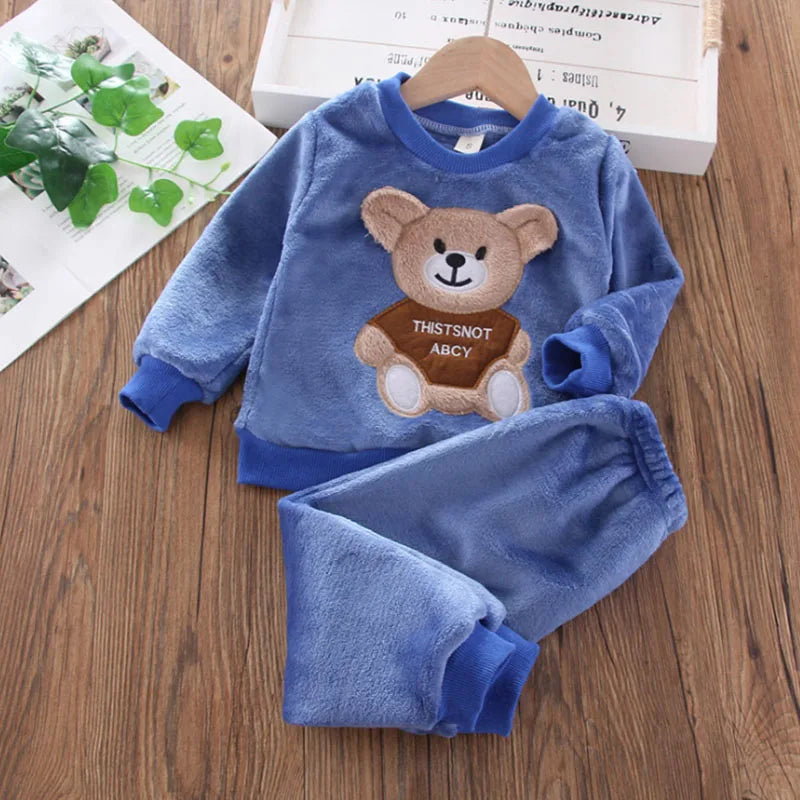 Neue Winter Baby Mädchen Jungen Homewear Sets Herbst Mode Flanell Fleece Kleidung Kinder Cartoon Bär Nachtwäsche Kinder Pyjamas