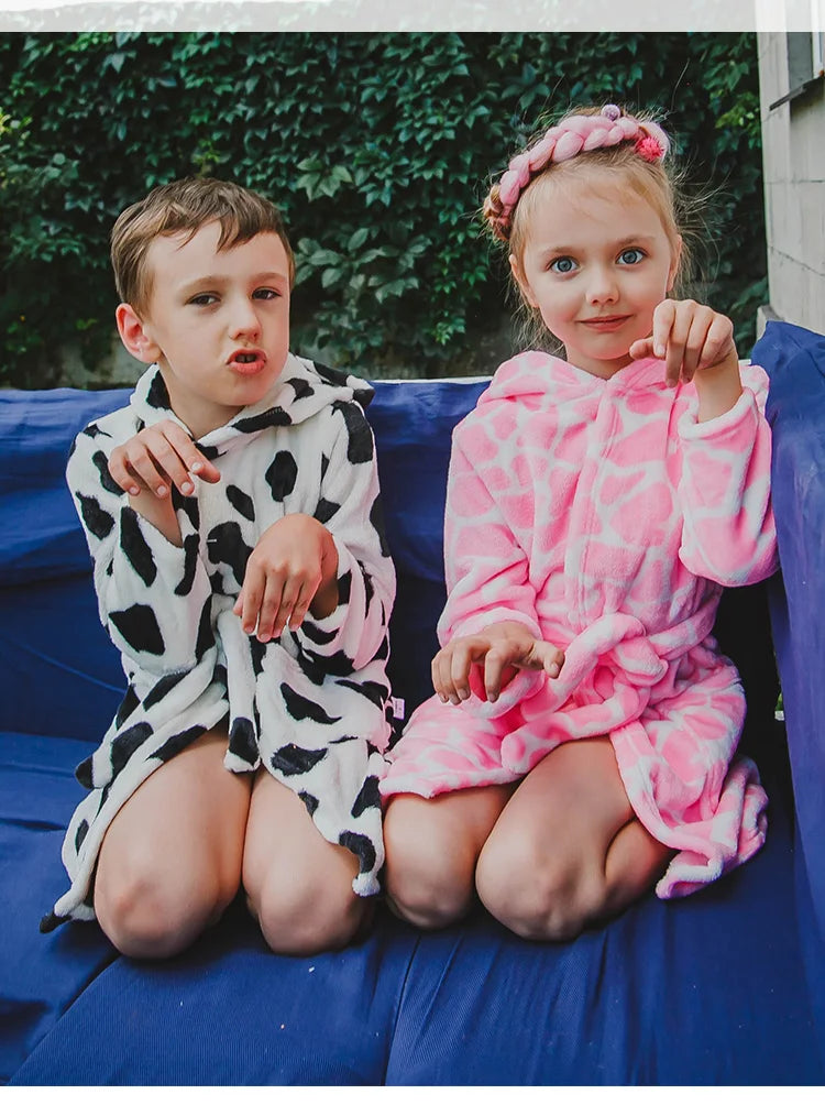 Flanell-Pyjama für Jungen und Mädchen, Herbst und Winter, Kinder-Nachtwäsche, weiche Kapuze, Kinder-Homewear, 2–8 Jahre