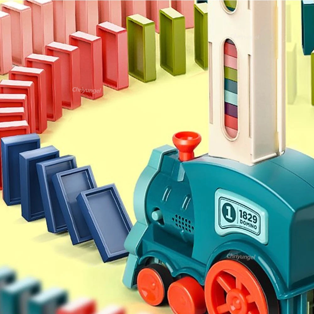 Domino-Zug für Kinder, automatisches Verleggen von Elektroautos, buntes Dominosteinen-Set, Ziegelblöcke, Kits, Spiele, Lernspielzeug, Geschenk für Mädchen und Jungen