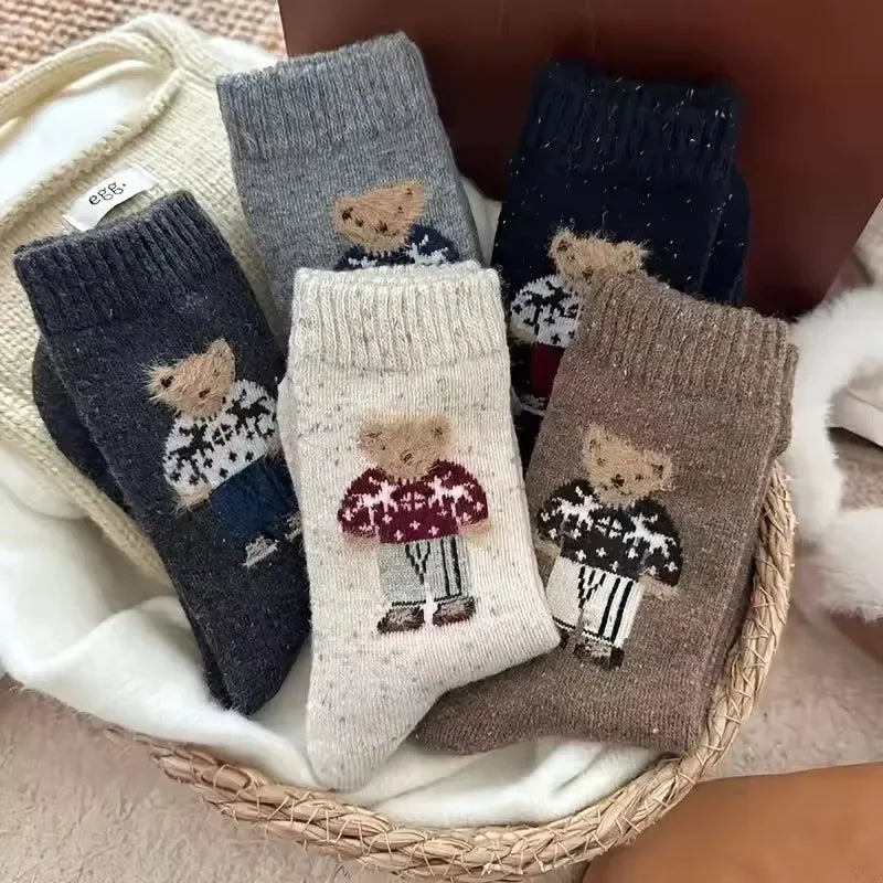 2/3/5 Paar Mädchensocken mit schönen Cartoon Bears, Autumn-Winter thick, warm Wollstocken