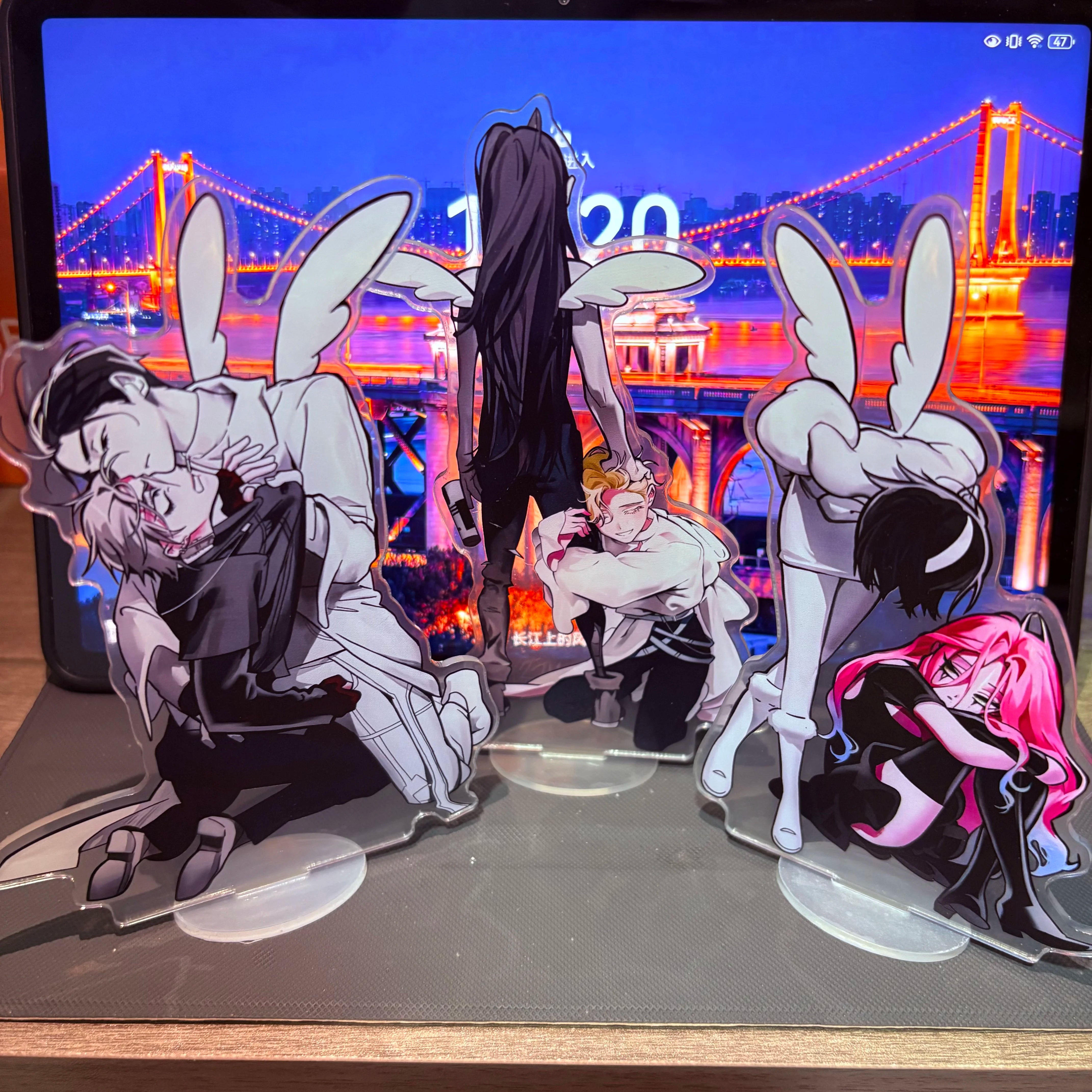 Anime Alien Bühne Acryl Action Fingure Stand Tisch Zimmer Dekoration Acryl Schreibtisch Display Ornament Geschenke Cosplay Requisiten