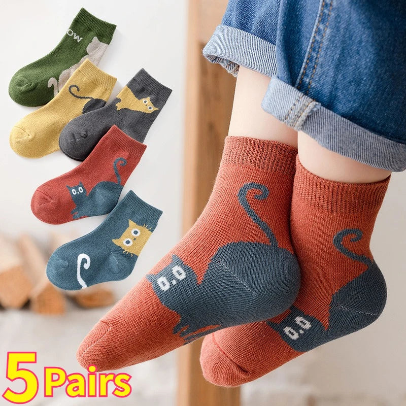 5/10 Paar Kindersocken Herbst Winter Mittellange Socken mit Cartoon-Katzenmuster Bequeme, atmungsaktive Kindersocken für Jungen und Mädchen