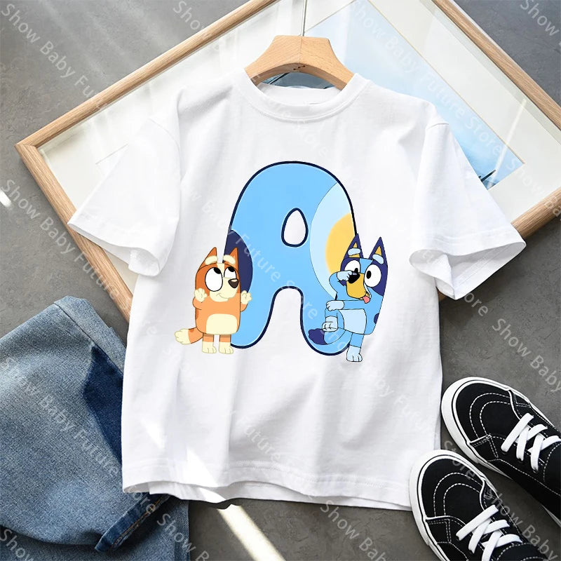 Blueys T-Shirt für Jungen und Mädchen, Cartoon-Buchstaben A-Z, Namenskleidung, Oberteile, Sommer, atmungsaktiv, niedliches Anime-Kurzarmshirt, neue Geburtstagsgeschenke
