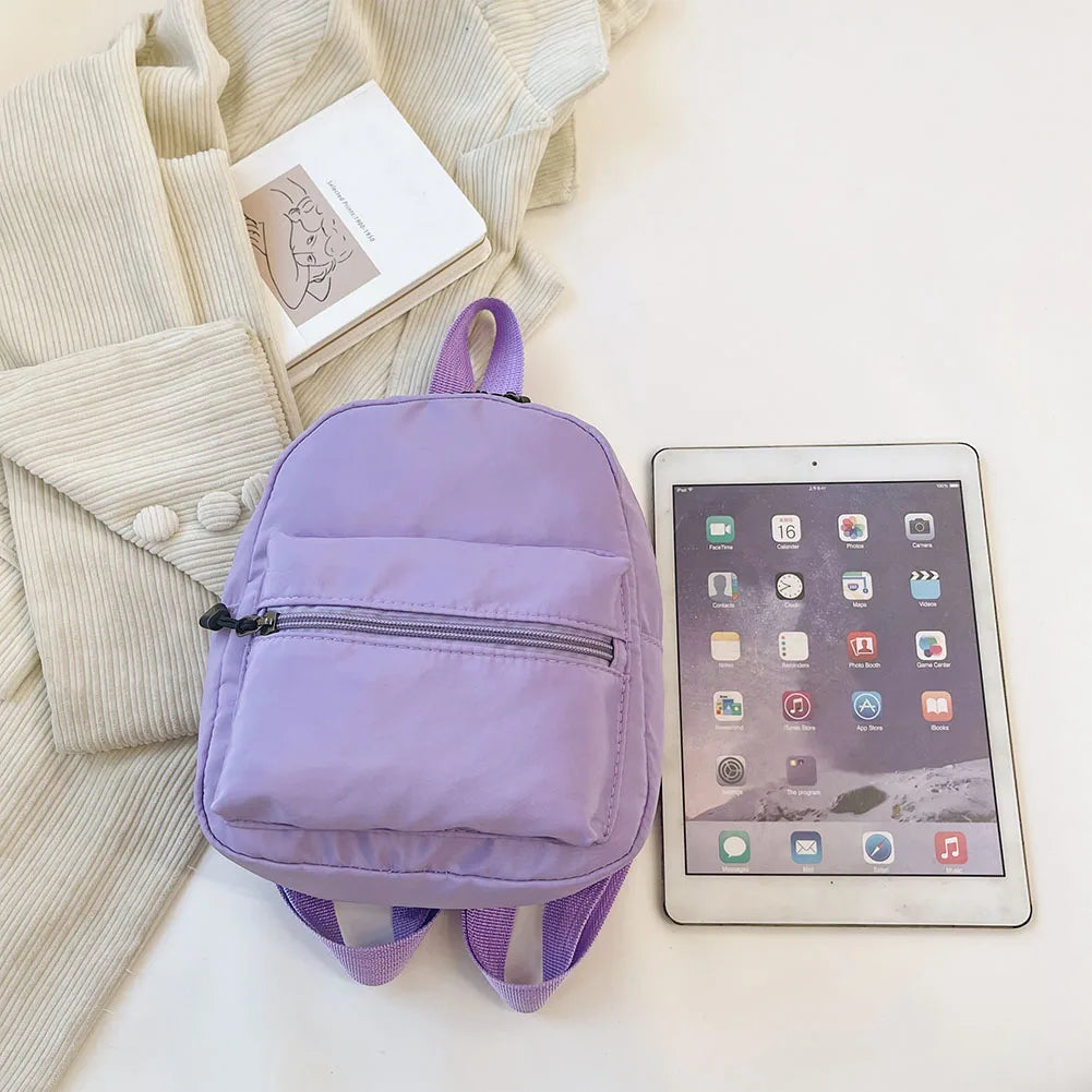 Mode einfarbig Rucksack Frauen Nylon Rucksack adrette Stil Mini Rucksäcke