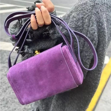 Trendige, hochwertige, strukturierte Box-Umhängetasche aus Wildlederimitat im französischen Stil, schicke Latch-Handtasche, Damen-Umhängetasche, Damen-Y2K-Ästhetik