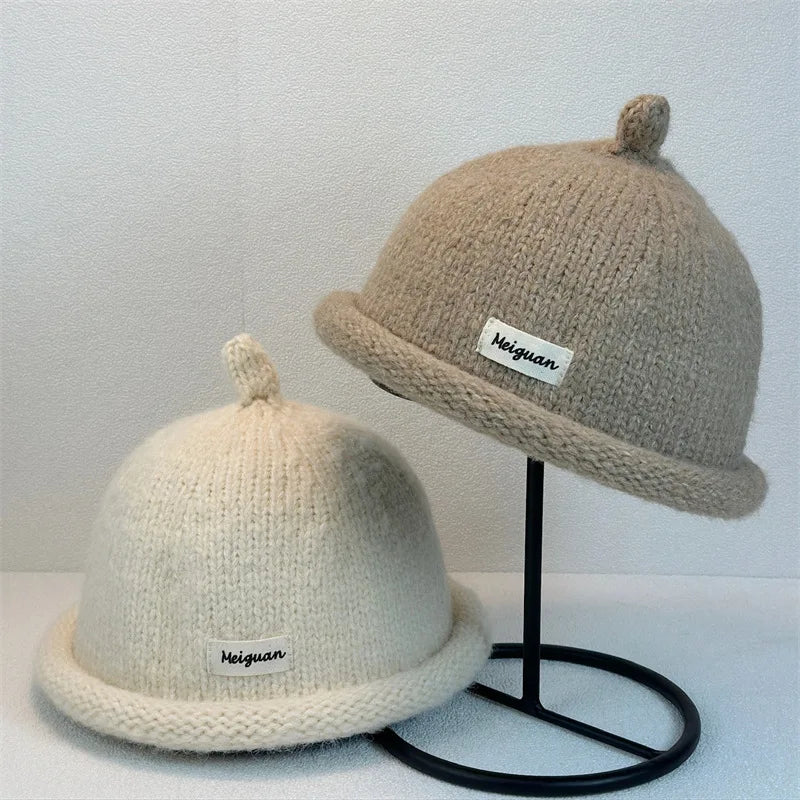 2025, Damen-Wintermütze mit umgedrehter Krempe, gestrickte Wollmütze, hält den Kopf warm, Strickmütze, minimalistischer Stil, Modeaccessoires