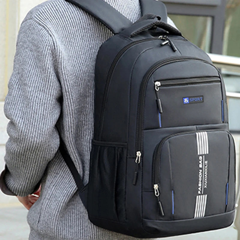 Modischer minimalistischer Herrenrucksack, leichter Nylon-Rucksack mit mehreren Aufbewahrungsfächern für Schule und Wochenendausflüge