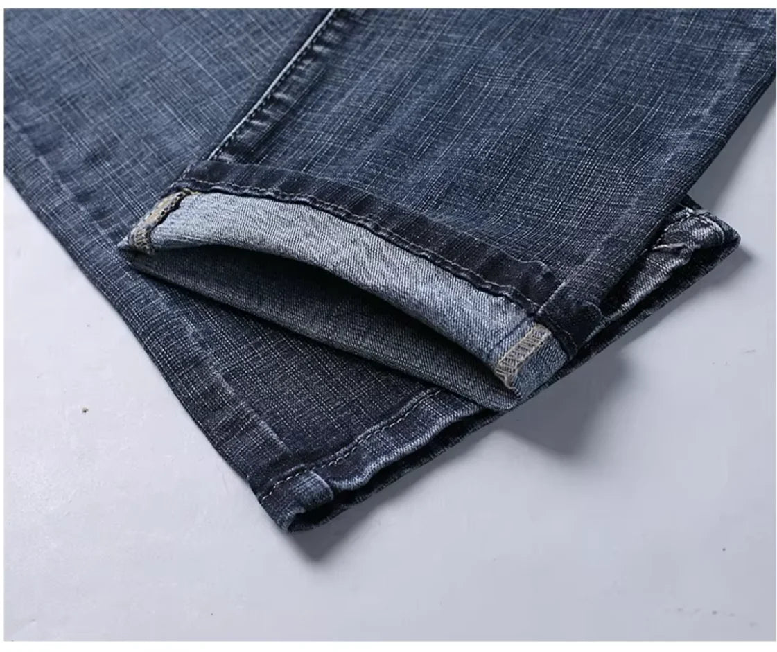 2026 Neue Business-Herrenjeans Lässige Gerade Stretch-Jeans Modische Klassische Blaue Schwarze Arbeits-Denim-Hose Herrenbekleidung