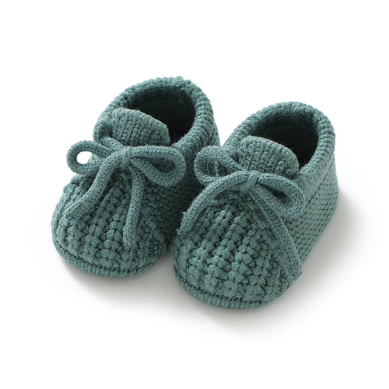 Baby Schuhe Gestrickte Neugeborenen Bett Schuhe 0-18M Warme Kleidung Zubehör Infant Jungen Mädchen Erste Stiefel Fashion Solid kleinkind Kind