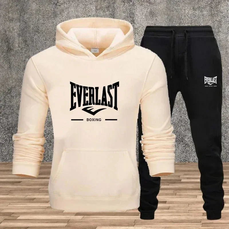 Ein neues modisches Fitness-Jogging-Freizeitset für Herren für Herbst und Winter, bestehend aus zweiteiligem Kapuzenpullover und Hose.