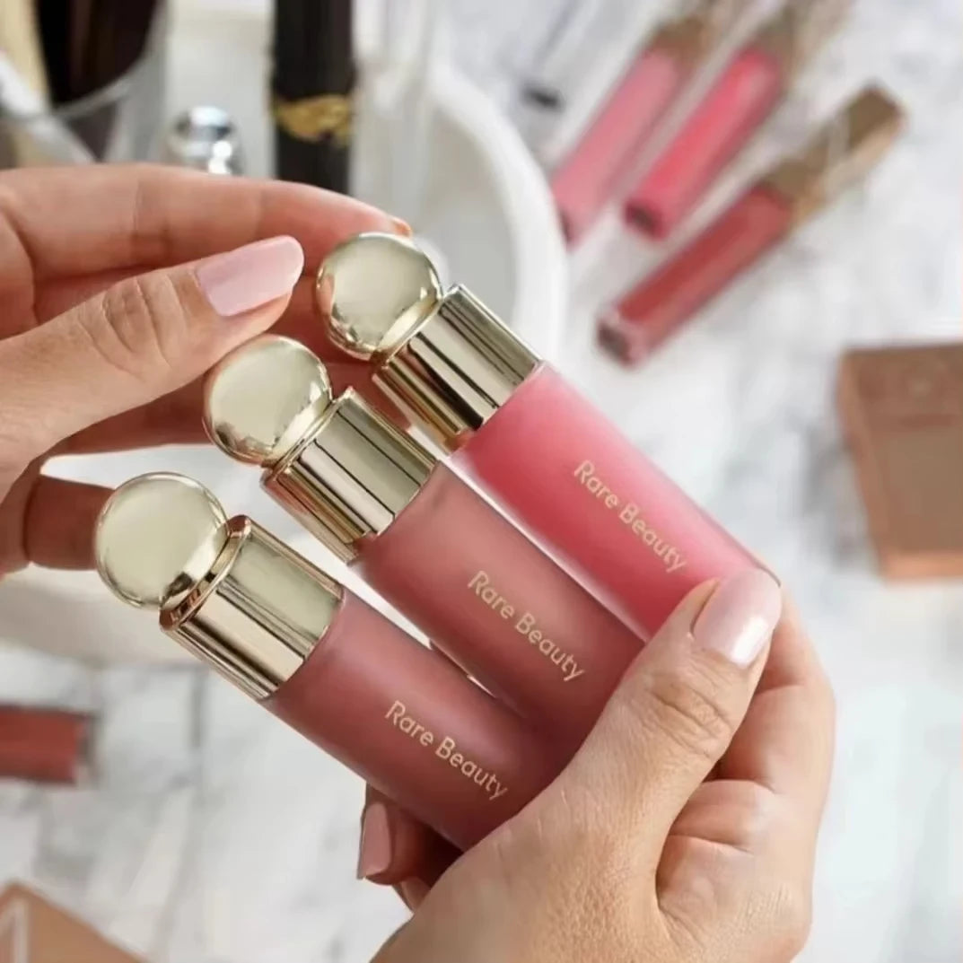 Rare Beauty Soft Pinch Liquid Blush Seidig und gleitet auf reibungslos, langanhaltendes, pralles Make-up Hope Love Virtue Happy Wonder Worth