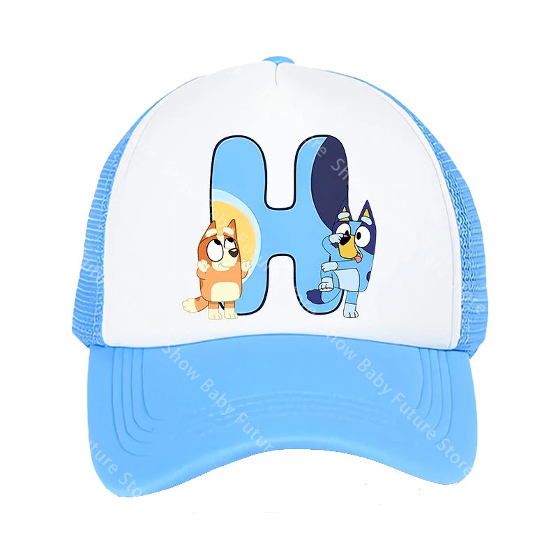 Blueys Baseballkappen für Erwachsene, Jungen und Mädchen, Kawaii-Buchstaben, zwei Größen, atmungsaktive Sport-Mesh-Mütze, niedlicher Cartoon-Anime-Sonnenhut, Geschenke