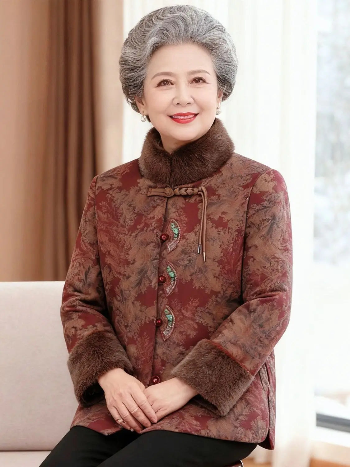 Damenmantel im chinesischen Stil mit Blumenmuster, gefüttert mit Fleece, aus Baumwolle, dicker Wintermantel, Tang-Anzugjacke für ältere Damen, Mütter und Großmütter.