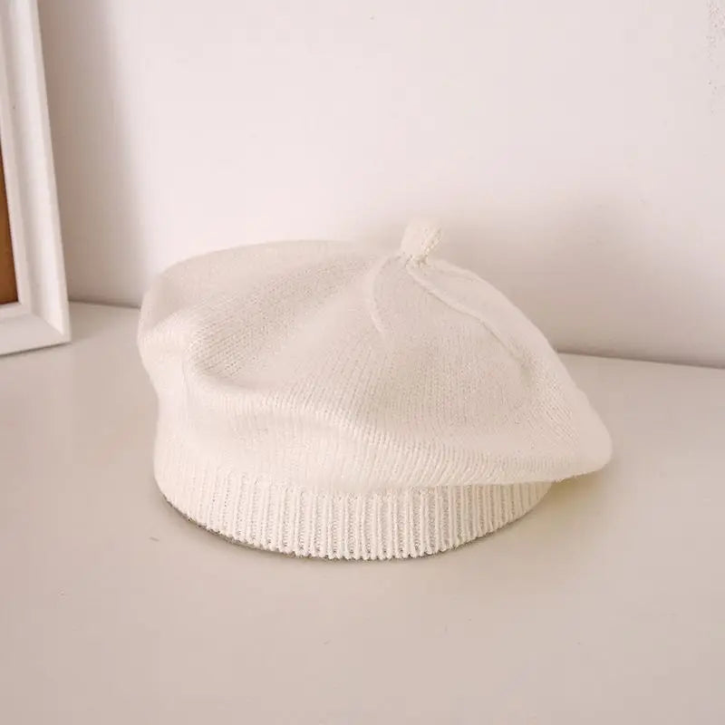 Blume Baby Baskenmütze Hut Winter Warme Gestrickte Beanie Cap für Kleinkind Mädchen Koreanische Kleinkind Prinzessin Künstler Einfarbig Maler Kappen