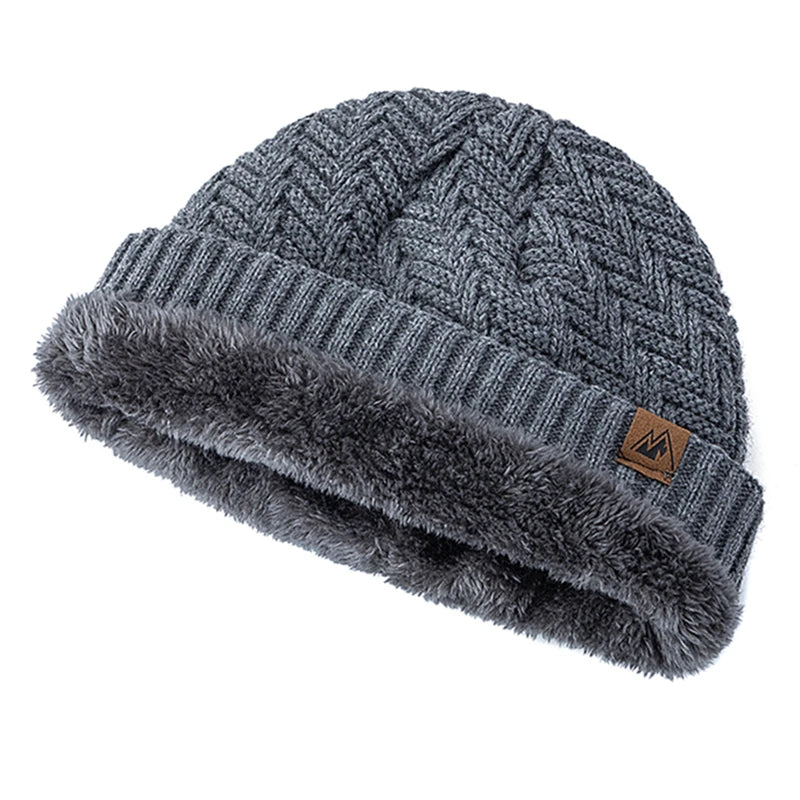 Unisex Peak Labal Wintermützen, modische Strickmützen für Männer und Frauen, Beanie-Mütze, Outdoor-Plüschfell, gefüttert, warme Sportmützen