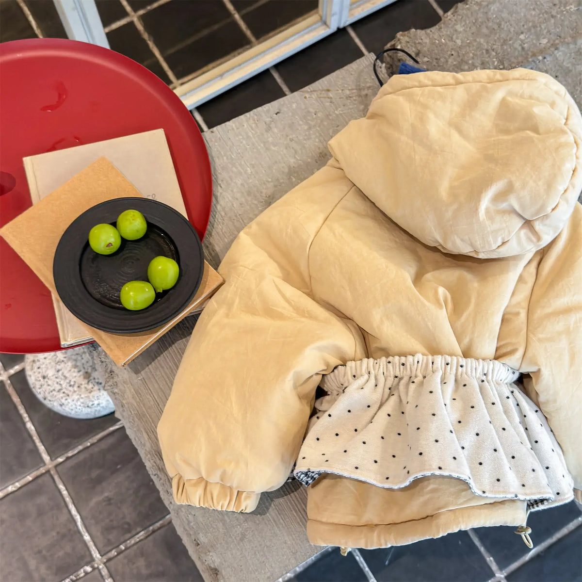 Kindermantel 2026 Winter Neuer Koreanischer Kapuzenmantel mit Wattierung Baby-Mädchen Brotjacke Oberbekleidung