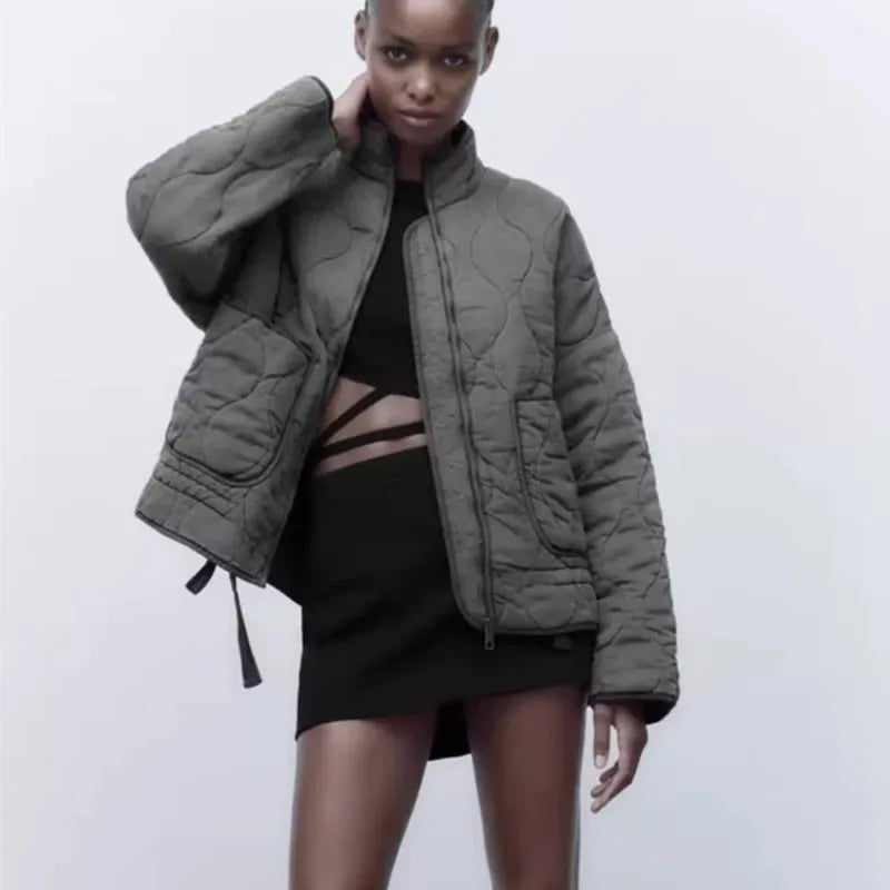 Damen Polyester Gefütterte Jacke 2026 Neuerscheinung Vintage Lenzing Rayon Hochkragen Große Tasche Dekorativer Gesteppter Mantel für Frauen