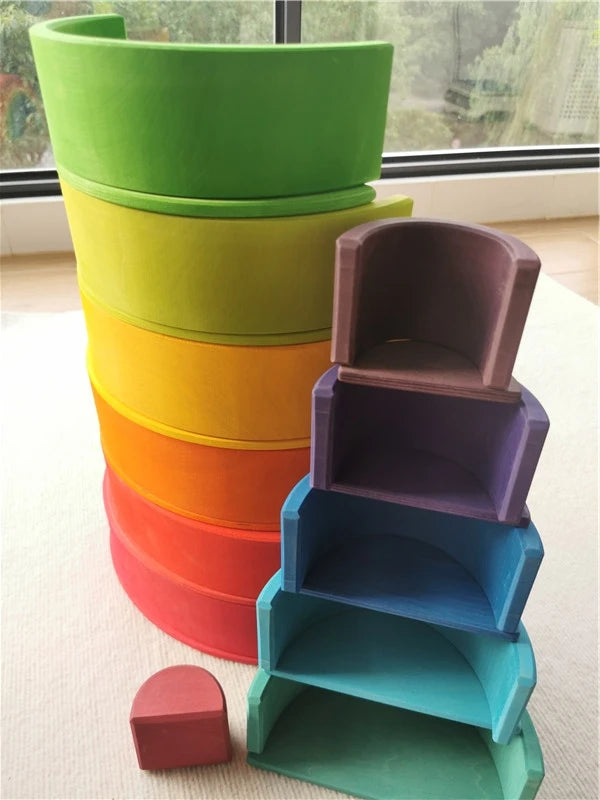 Regenbogen-Holzstapelblöcke