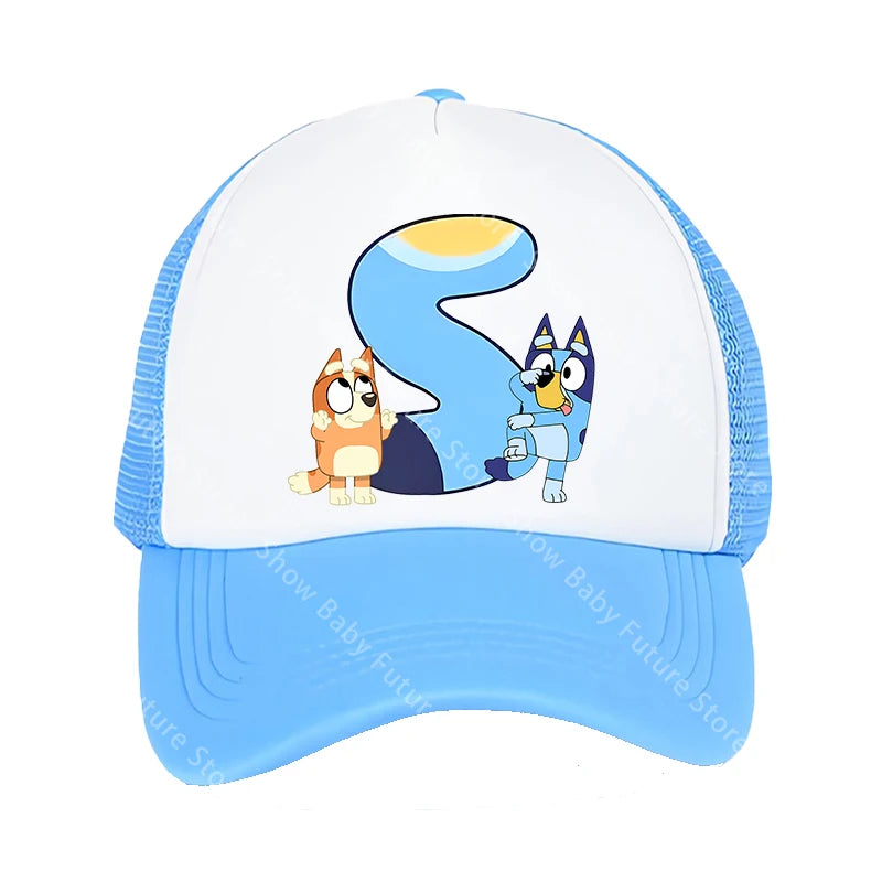 Blueys Baseballkappen für Erwachsene, Jungen und Mädchen, Kawaii-Buchstaben, zwei Größen, atmungsaktive Sport-Mesh-Mütze, niedlicher Cartoon-Anime-Sonnenhut, Geschenke