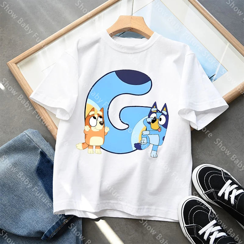 Blueys T-Shirt für Jungen und Mädchen, Cartoon-Buchstaben A-Z, Namenskleidung, Oberteile, Sommer, atmungsaktiv, niedliches Anime-Kurzarmshirt, neue Geburtstagsgeschenke