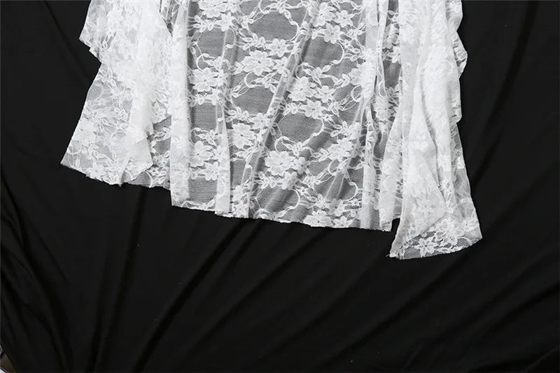 Gothic Dark Fairycore Spitzenkleid mit ausgestellten Ärmeln, eckigem Ausschnitt, A-Linie, süßes E-Girl-Kleid mit unregelmäßigem langem Saum, Cyber Y2K Party-Kleid