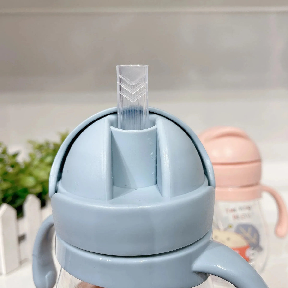 Baby Water Cup Straw Cute Anti-Choke Kindergarten Kids Water Cup with Gravity Ball Duckbill Cup Infant Drinking Cup