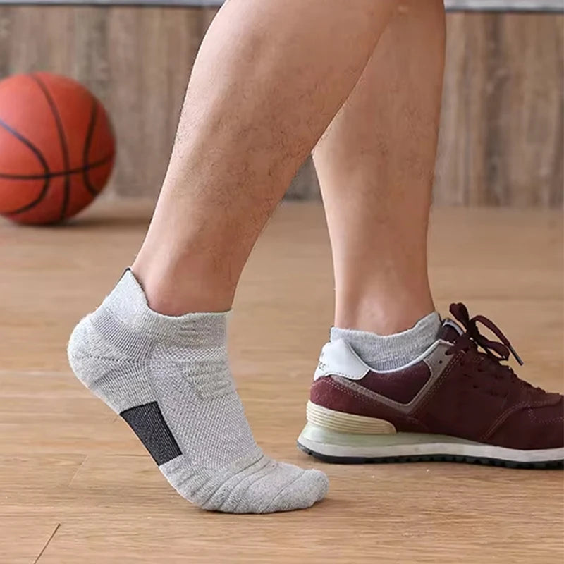 1/3 Pairs Anti-slip Fußball Socken Männer Baumwolle Socke Kurze Lange Röhre Fußball Basketball Sport Socken Atmungsaktive Deodorous socke 39-45