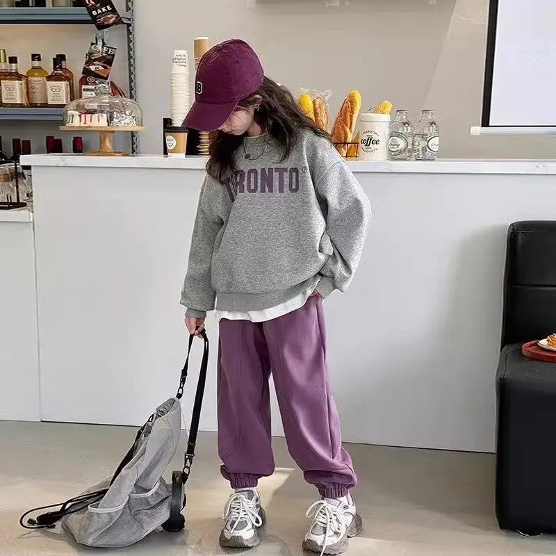 2026 Herbst Winter Mädchen Kleidung Set: Kapuzen-Sweatshirt mit Buchstaben-Print + Hose mit Knöchelbündchen für Teenager und Kinder von 4, 8, 9, 10, 12, 15 Jahren
