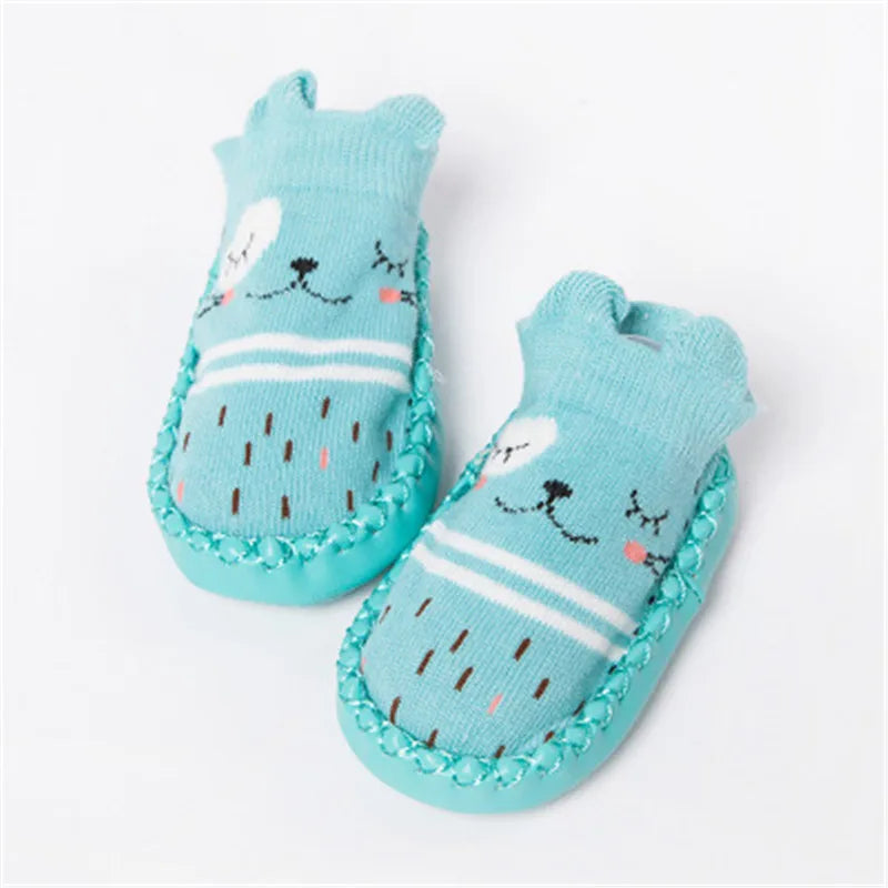 2022 mode Baby Socken Mit Gummi Sohlen Infant Socke Neugeborenen Herbst Winter Kinder Boden Socken Schuhe Anti Slip Weiche Sohle socke