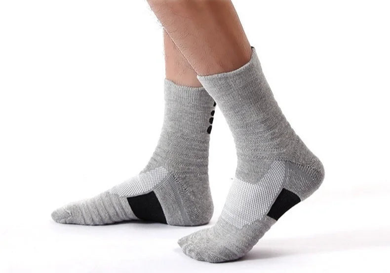3 Paar rutschfeste Fußballsocken für Herren, kurze, lange Röhrensocken, Fußball, Basketball, Sport, atmungsaktiv, geruchshemmend, Größe 39–45, zum Laufen, Wandern