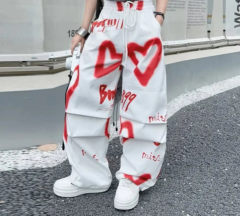 2026 Herbst Winter Teenager Trainingsanzug Mädchen Kleidung Herz Graffiti 1-teiliges T-Shirt Crop Top oder Lange Weite Hose Kinder 4 8 9 10 12 14 Jahre