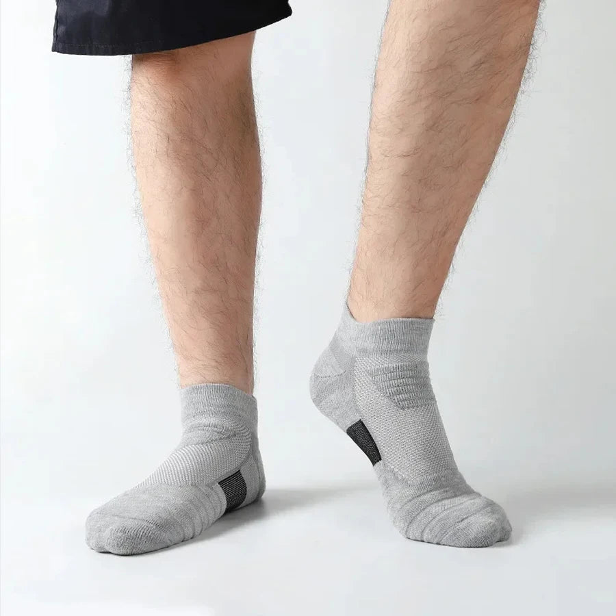 1/3 Pairs Anti-slip Fußball Socken Männer Baumwolle Socke Kurze Lange Röhre Fußball Basketball Sport Socken Atmungsaktive Deodorous socke 39-45