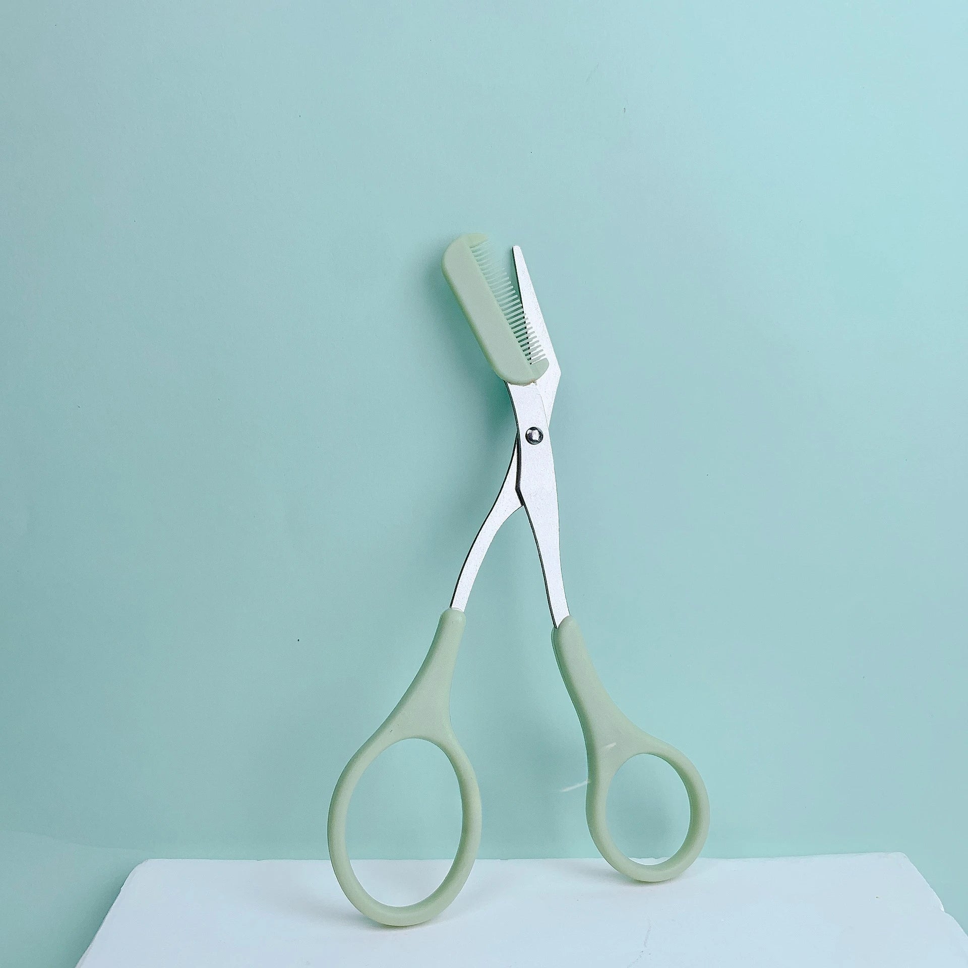 Augenbrauen-Rasierer, Schere, Edelstahl, sicherer, kratzfester Trimmer für Anfänger, Crescent Sharp Beauty Tool, mehrfarbig