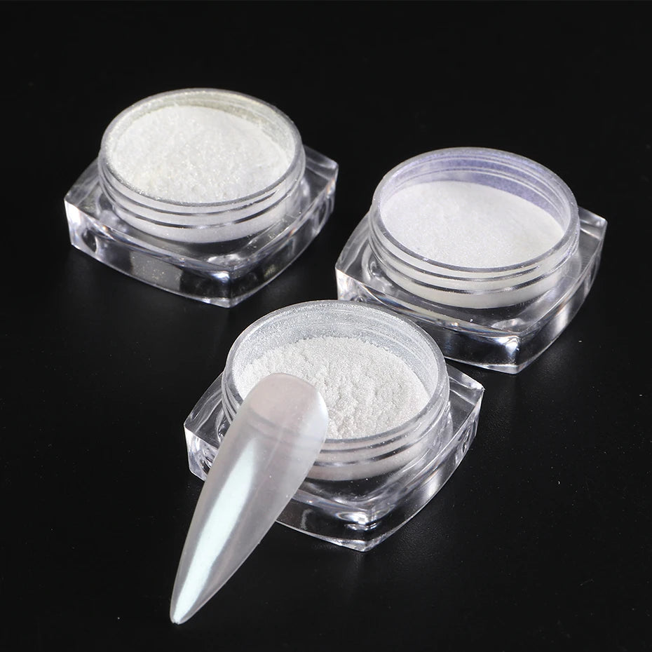 Moonlight Pearl White Nails Glitter Dust Chrome Aurora White Rubbing on Powder Shell Mirror Pigment Nail Art Supplies Dekoration