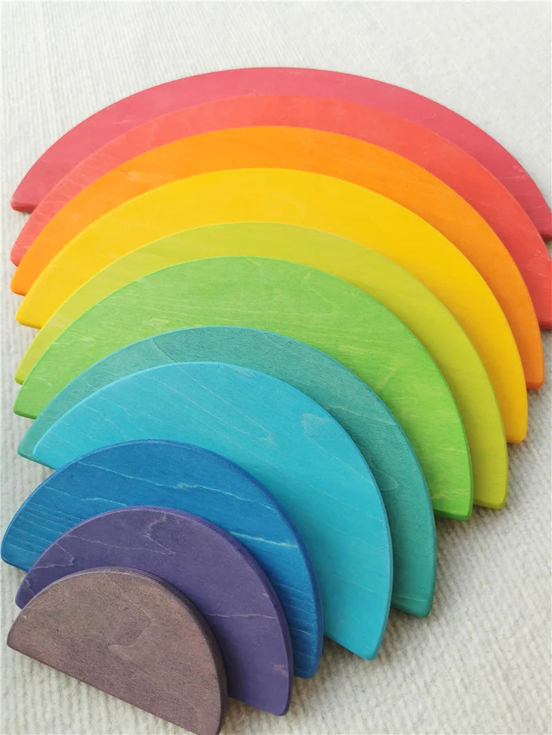 Regenbogen-Holzstapelblöcke