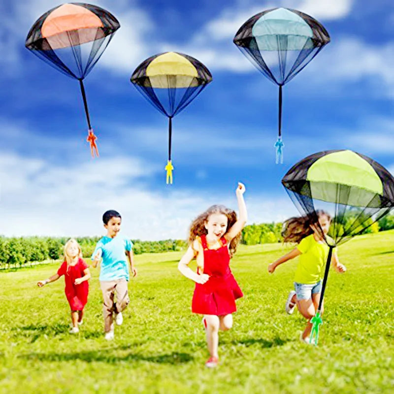 1 Stück Handwurf-Fallschirm, Lustiges Outdoor-Spielzeug, Geschenkspielzeug, Fallschirmsport mit Mini-Soldatenfiguren