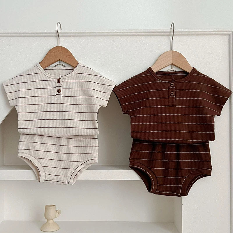 2024 Sommer Baby-Bekleidungsset Gestreiftes T-Shirt und Bloomer 2-teilig Jungen-Kleidungsset Niedliches Reines Bekleidungsset für Kleinkinder