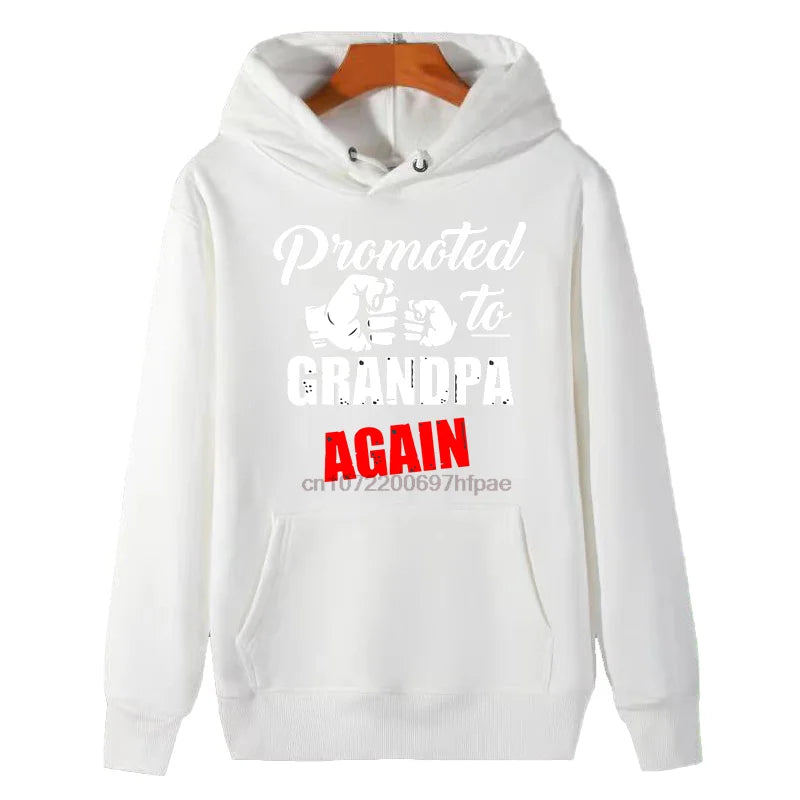 Modisches Winter-Essential: Hoodie „Wieder zum Opa befördert“ – Baby-Ankündigungs-Kapuzenpullover, Neu im Sortiment der Sweatshirts, Herrenbekleidung