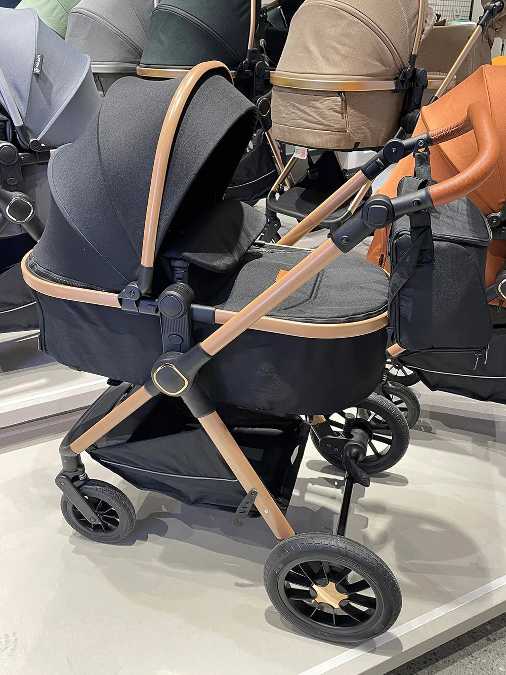 Lazychild Kinderwagen, multifunktionaler Schlafkorb, Kinderwagen zum Sitzen oder Liegen, neuer Kinderwagen mit hoher Landschaft
