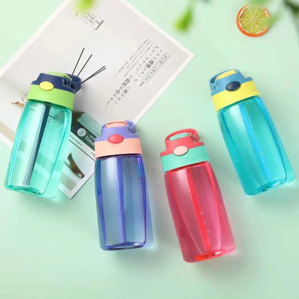 480 ml Baby-Fütterungsbecher, auslaufsichere Wasserflasche mit Strohhalm, tragbar, für Reisen, Fitnessstudio, Camping, Flasche, Safttrinkflasche für Kinder