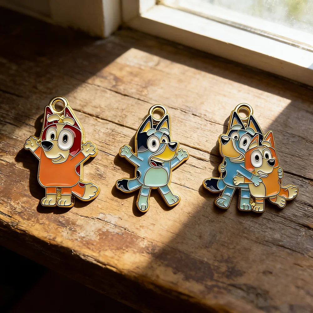 10er-Set Bluey & Bingo Familien-Cartoon-Emaille-Anhänger DIY Schmuckzubehör für Ohrringe, Armbänder & handgemachtes Basteln