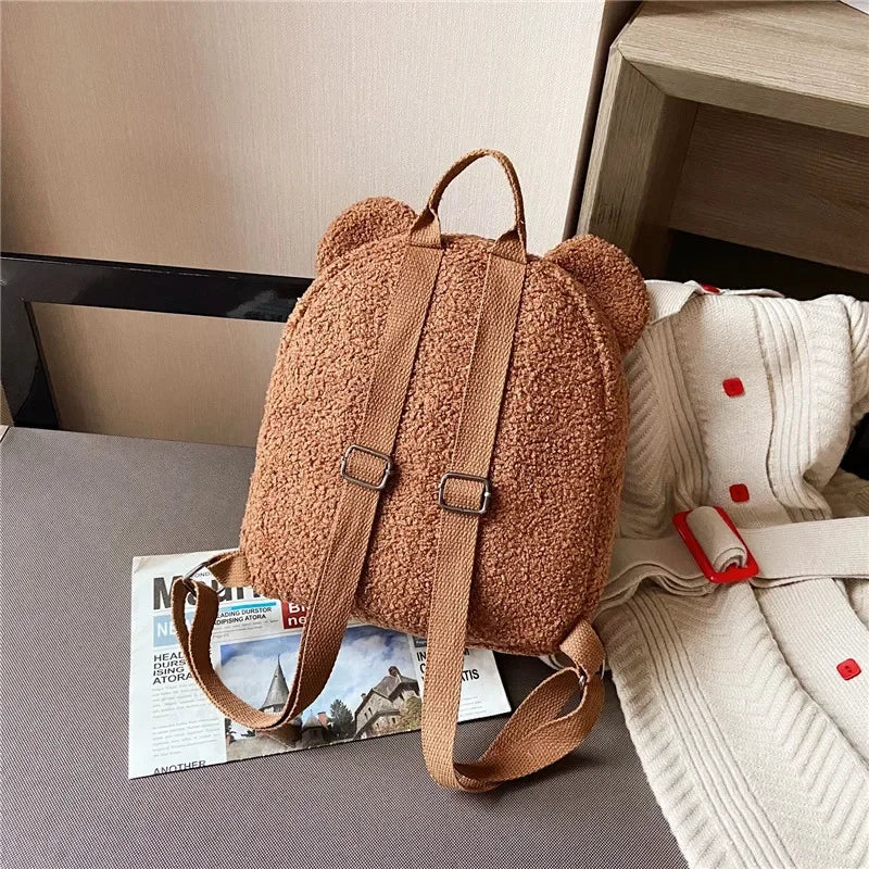 1 Stück Niedlicher Bärenohren-Fleece-Rucksack für Kinder Mädchen Lässiger Warmer Lammwoll-Tagesrucksack Schultasche Rucksack für Reisen und Einkaufen