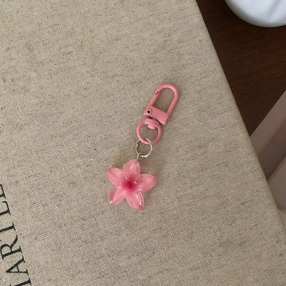 Transparenter Y2K-Schlüsselanhänger mit Blumenmuster, niedlicher ästhetischer Mehrzweck-Schlüsselhalter, Tasche, Kopfhörerhülle, Charm-Zubehör für Frauen und Mädchen