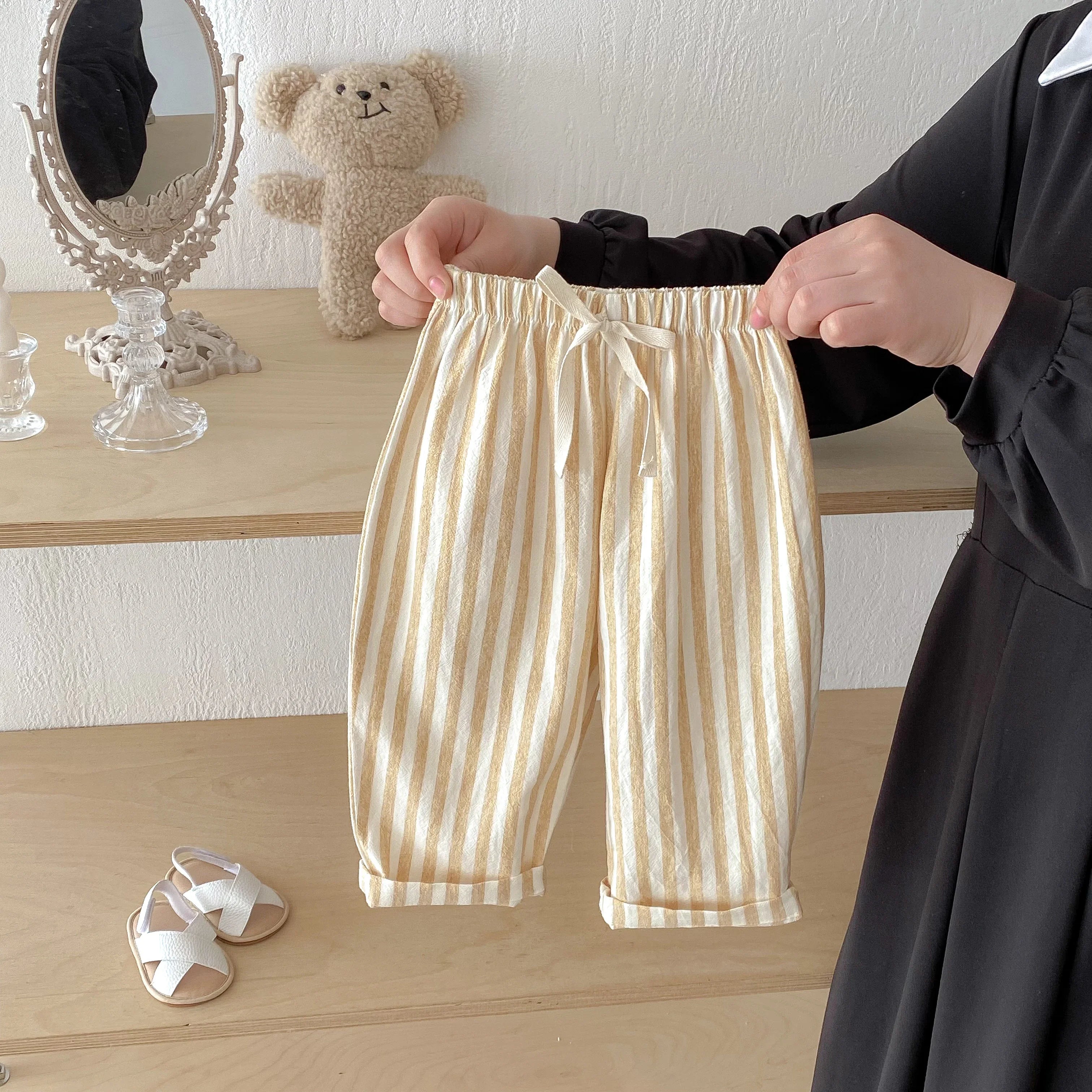 Frühling Sommer Jungen Gestreifte Weite Hosen Baby Mädchen Vintage Lässige Leinen-Baumwoll-Harlan-Hosen Kinder Schnürhose Kinderkleidung
