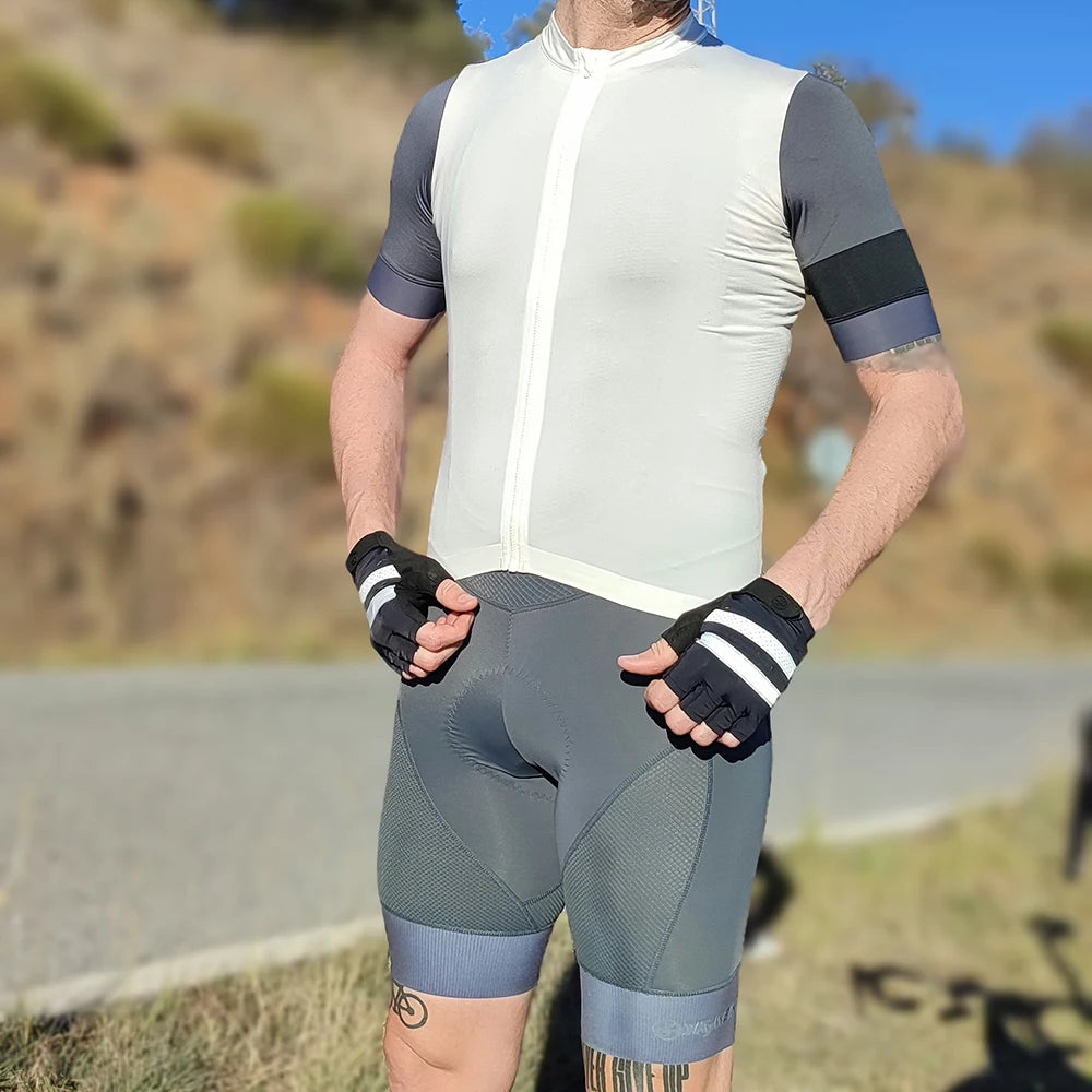 YKYWBIKE Radsport-Trägerhose für Herren Outdoor Rennrad-Sportunterwäsche mit Schwammpolsterung Fahrrad-Trägerhose Herren-Radsportbekleidung MTB-Shorts