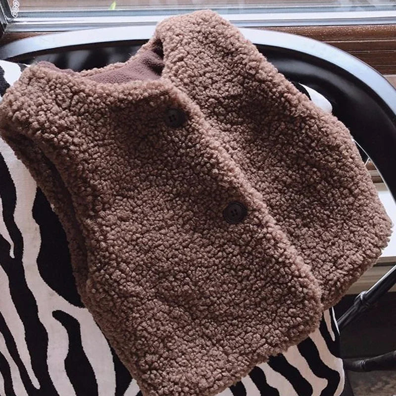 Neue Baby Lamm Wolle Plus Samt Weste Herbst Winter Mädchen Jungen Plüsch Weste Einreiher V-ausschnitt Kind Warme Mode Warme Mantel