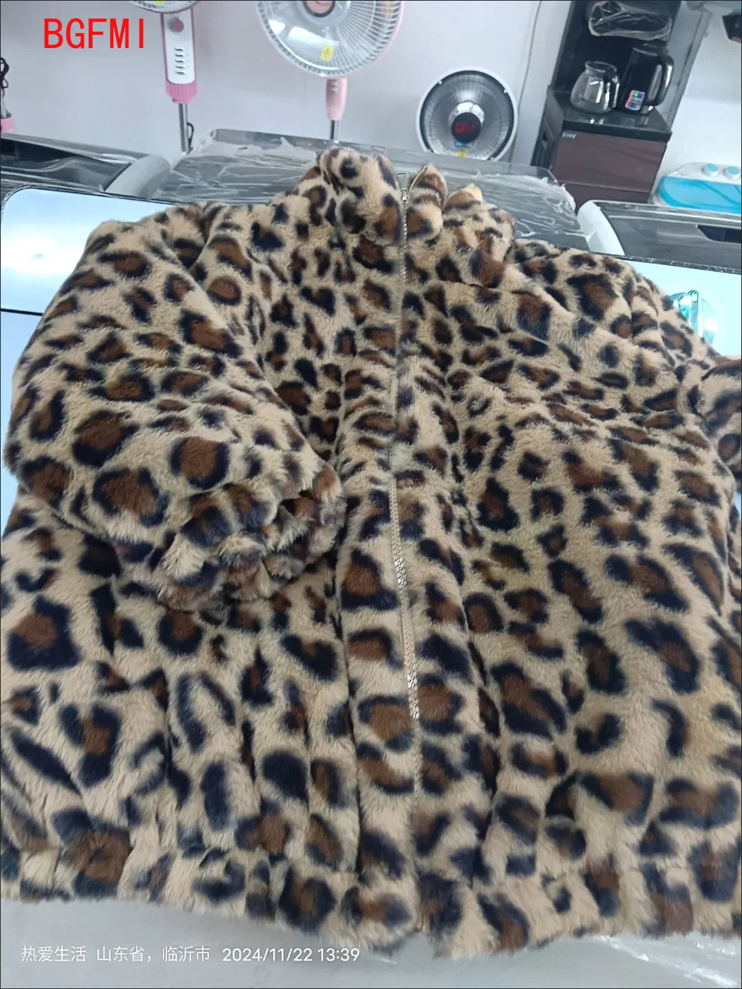 Faionable Fleece-Reißverschluss für Kinder, Jungen, Teenager, Mädchen, Herbst-Winter, Leoparden-Kleidung, weiche Polyester-Oberbekleidung, verdicktes Baumwollfutter