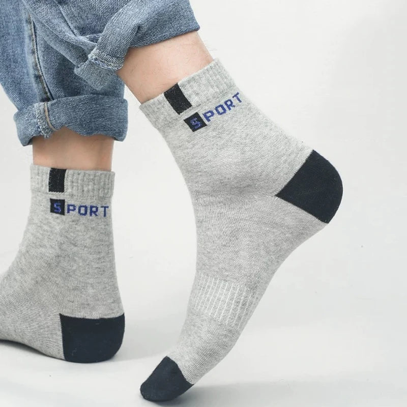 5 Paar Größe 37–43 Herren Bambusfaser Herbst Winter Herren Socken Atmungsaktive Baumwolle Sportsocke Atmungsaktive Deodorant Business Socken